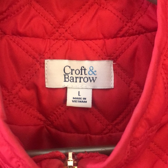 Red Vest - Picture 4 of 5